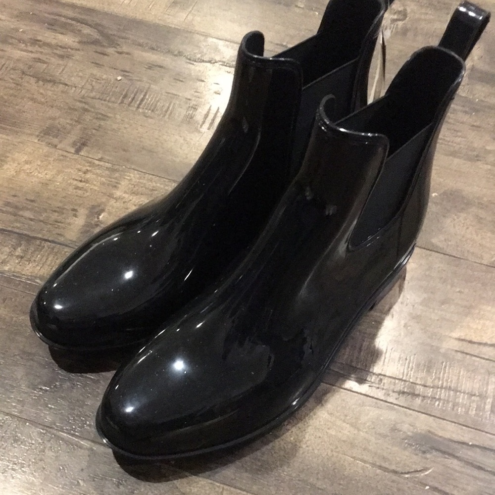 Cute back boots
